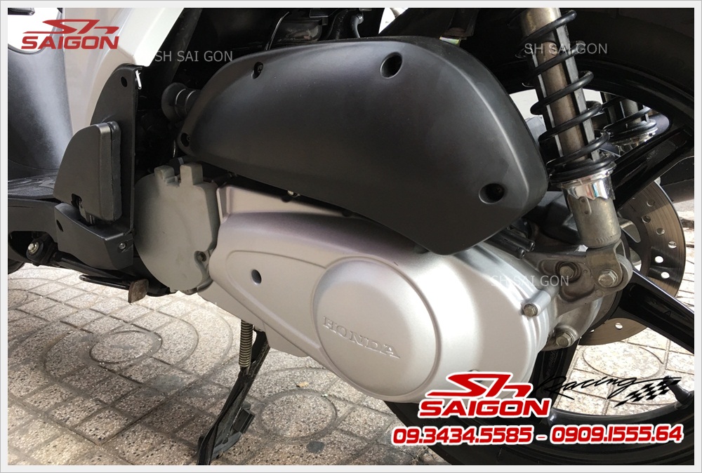 Photo sh vn lên dàn áo sh ý cực ngầu giá rẻ uy tín tại Sài Gòn